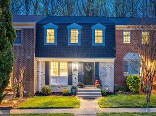 11710 Dry River Ct, Reston, VA 20191