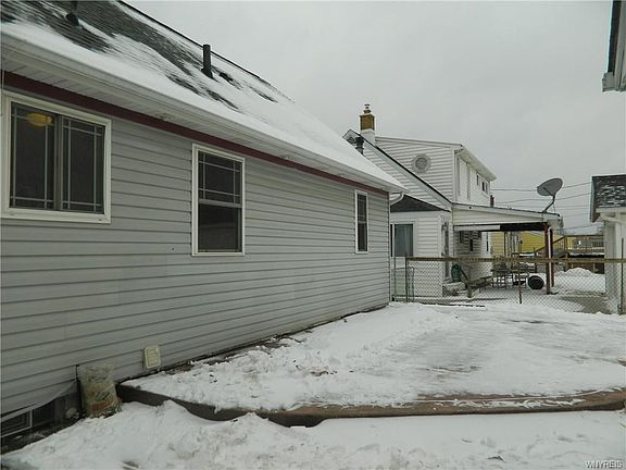 2nd image of 151 E Melcourt Dr