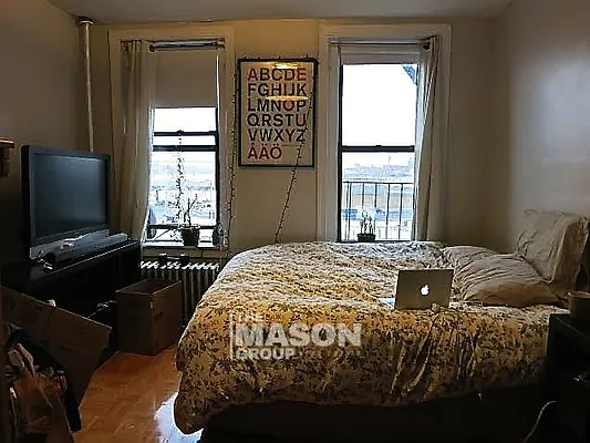 Rented by Mason Group LLC | media 19