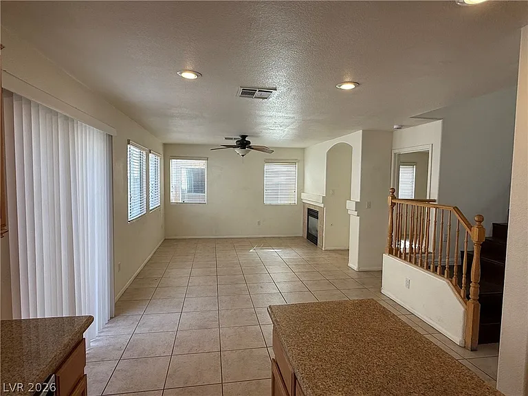 4986 Lime Kiln Ave — Photo 4