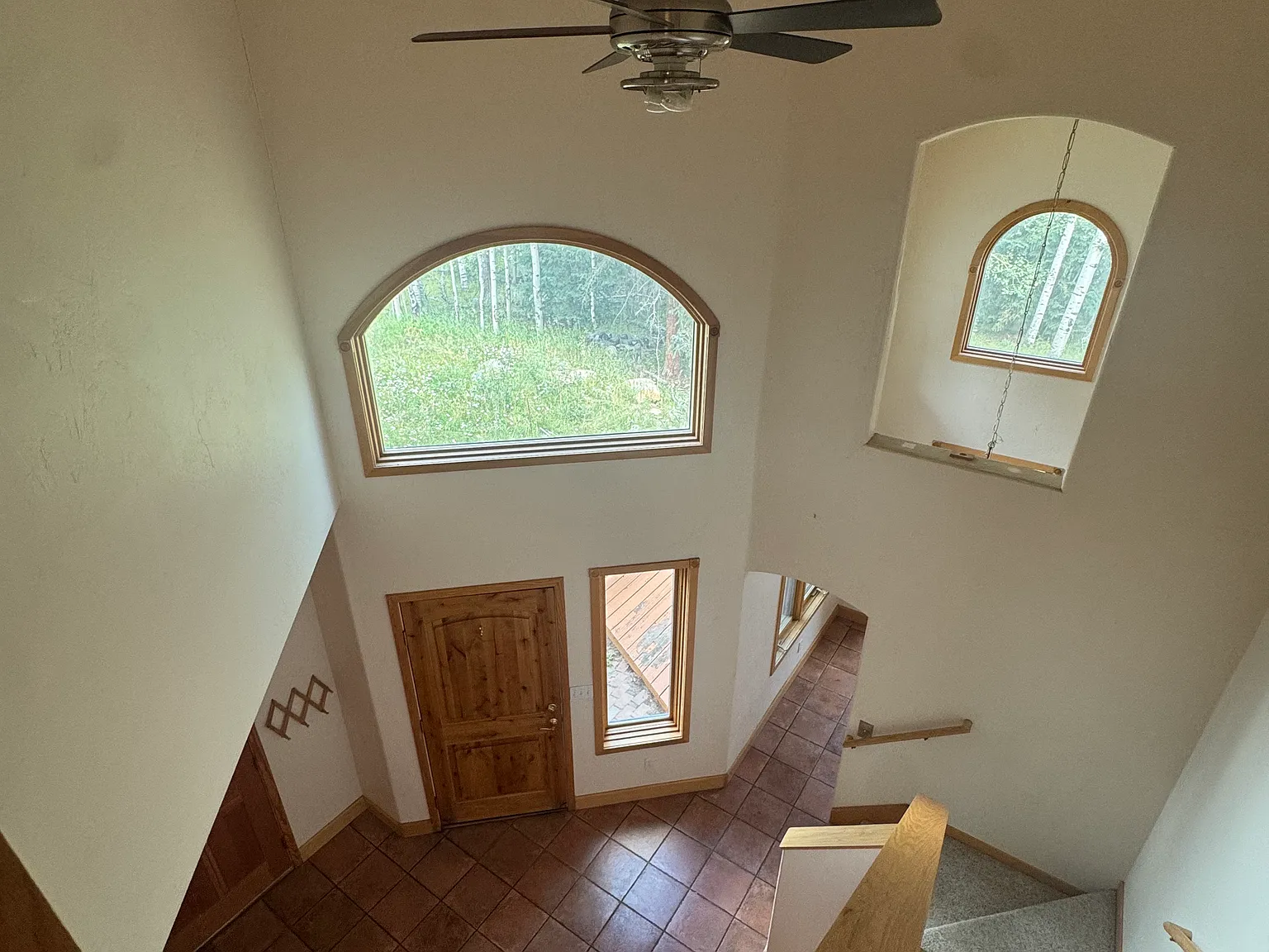 3 bed, 2.5 bath, 1607 sqft, $3,500 — Photo 2