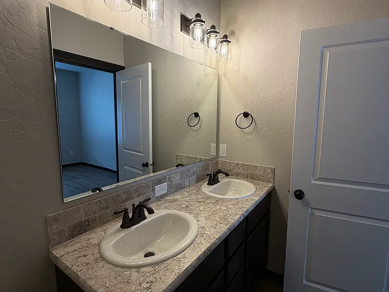 5810 Midland Ln #48 — Photo 13