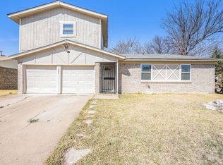 5605 Richardson St, Fort Worth, TX 76119