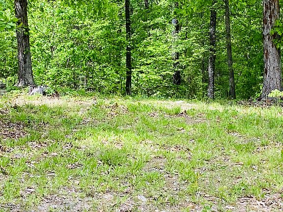 3rd image of 295 Pleasant Valley Rd