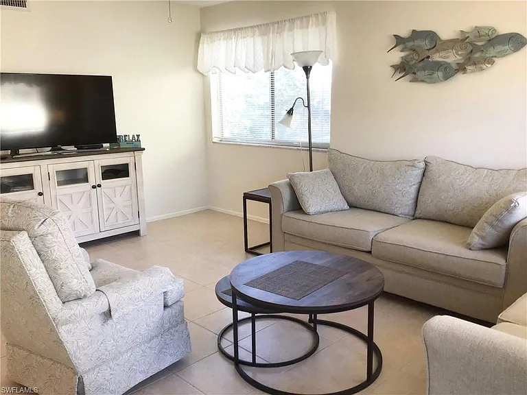 766 Central Ave #312 — Photo 3