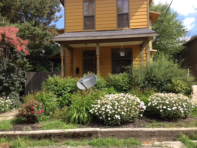 380 Cherry St photo 1