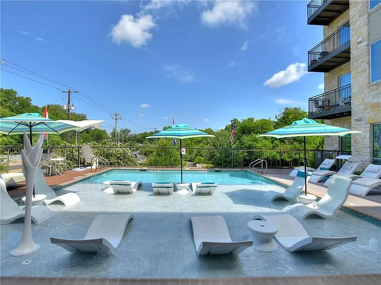 1900 Barton Springs Rd #4017 — Photo 38