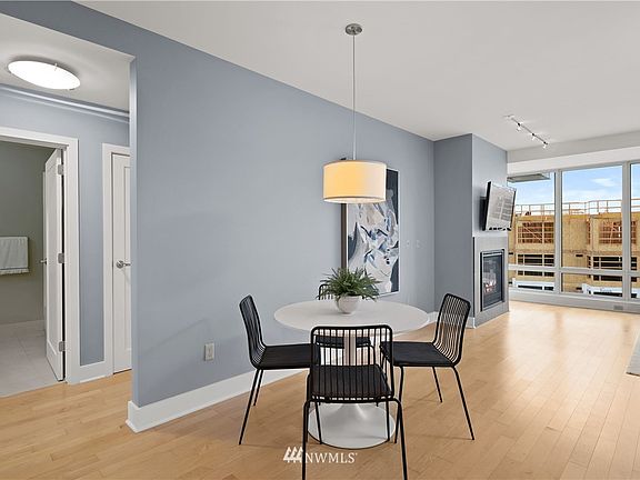 4th image of 320 Washington Avenue #504