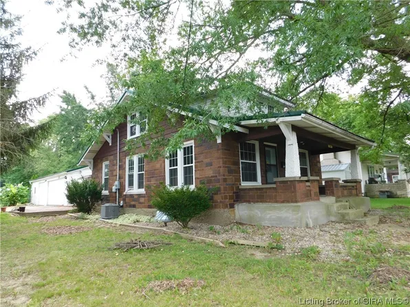 803 N Main Street, Salem, IN 47167