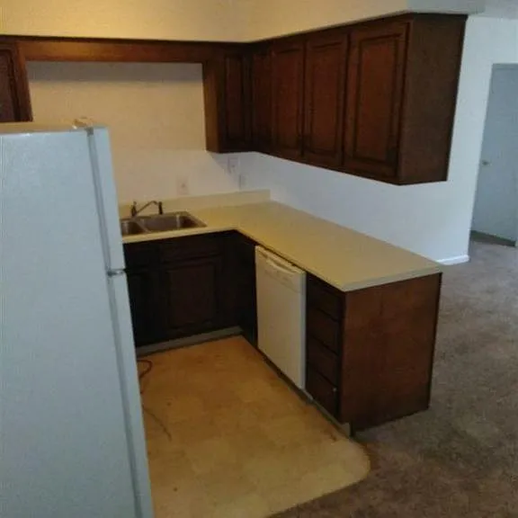 1515 Walnut St #5 — Photo 6