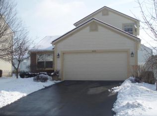 3864 Highland Bluff Dr, Groveport, OH 43125