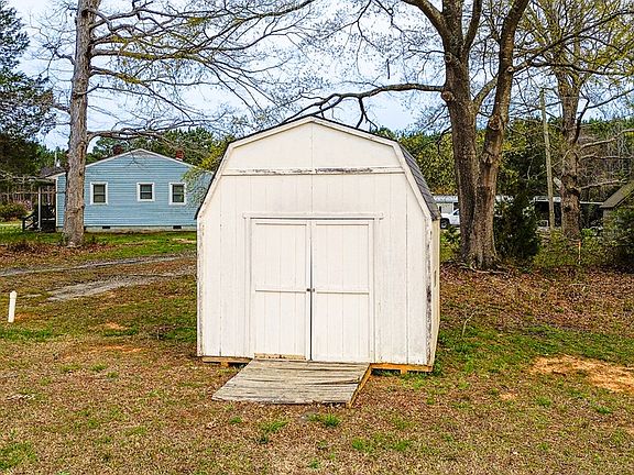 4th image of 1191 Liberty Rd