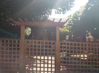 1505 NE 68th St, Seattle, WA 98115