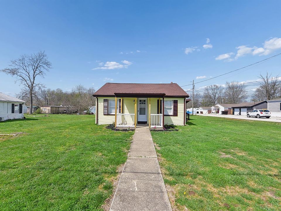 323 N Coffee St, Felicity, OH 45120 | Zillow