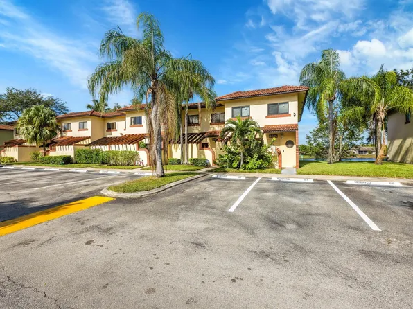 4623 NW 90th Avenue, Sunrise, FL 33351