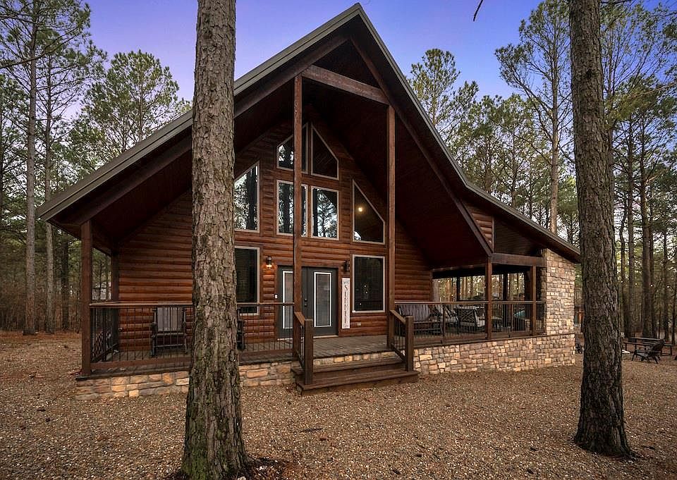 1st image of 70 Tall Oak Ln