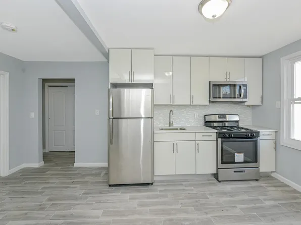 544 Beach 67th St, Far Rockaway, NY 11692