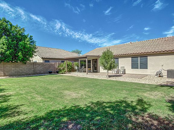 2nd image of 15313 W Honeysuckle Ln