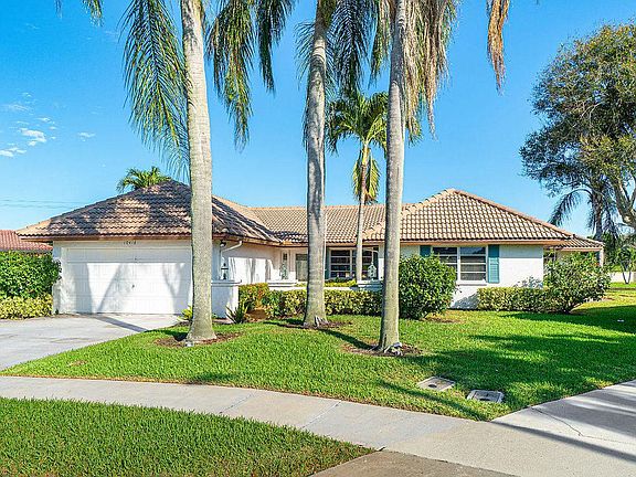 2nd image of 10418 Vereda Cir