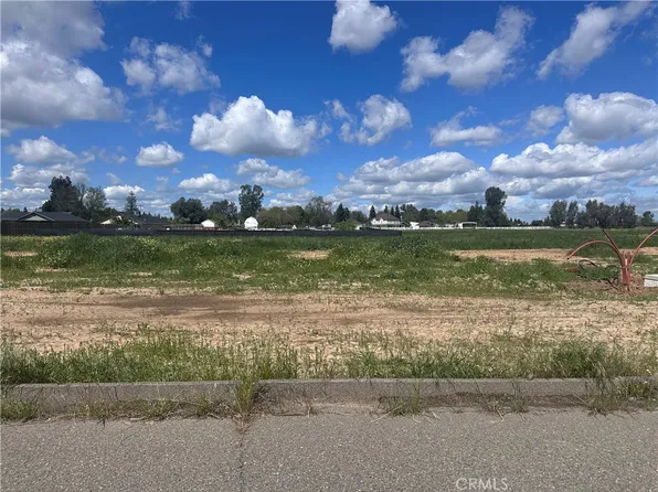 1 White Crane Rd, Atwater, CA 95301