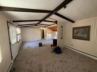 75 Crown Dr, West Wareham, MA 02576