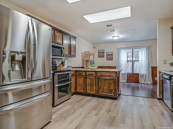 5th image of 3214 Rosetti Dr