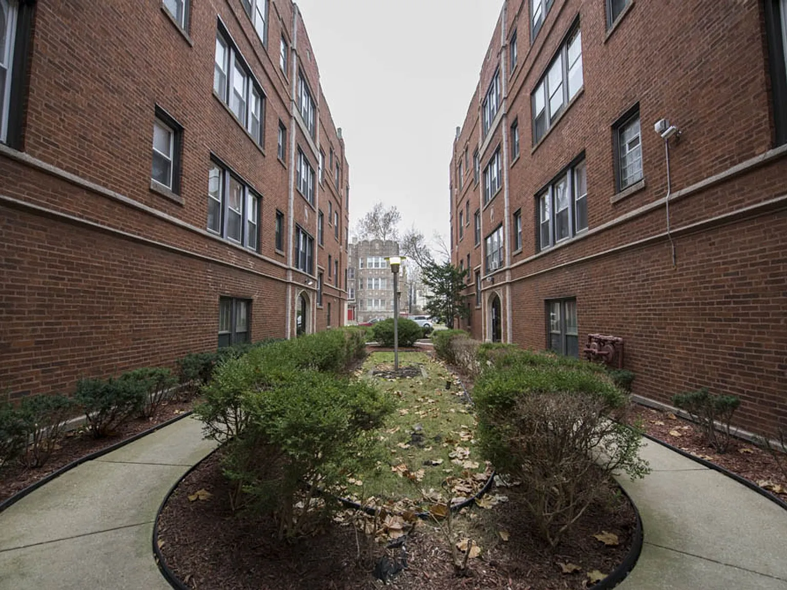 11111 S Vernon — Photo 3