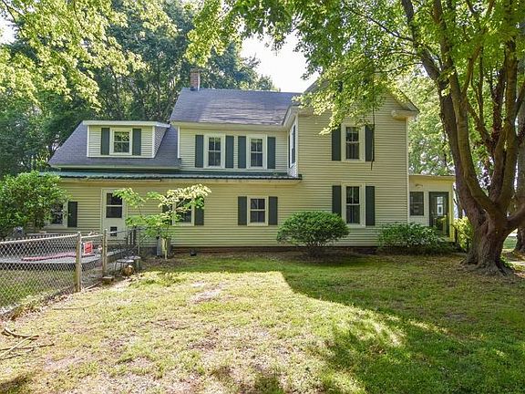 3rd image of 29636 Seaside Rd