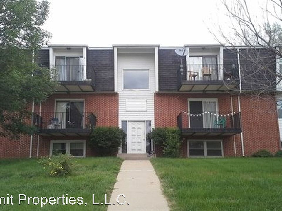 1st image of 1901 Indian Hills Dr APT 4