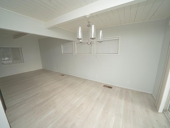3rd image of 2230 Juanita Ln