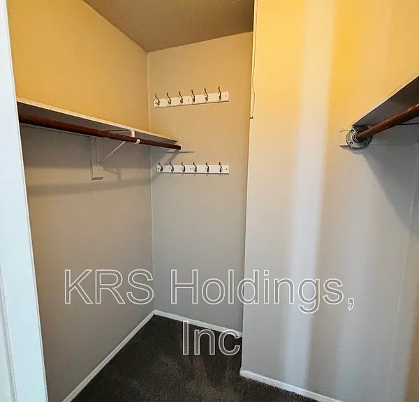 817 Pleasant St — Photo 28