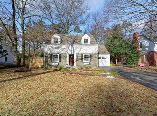 7 Center Ln, Delmar, NY 12054