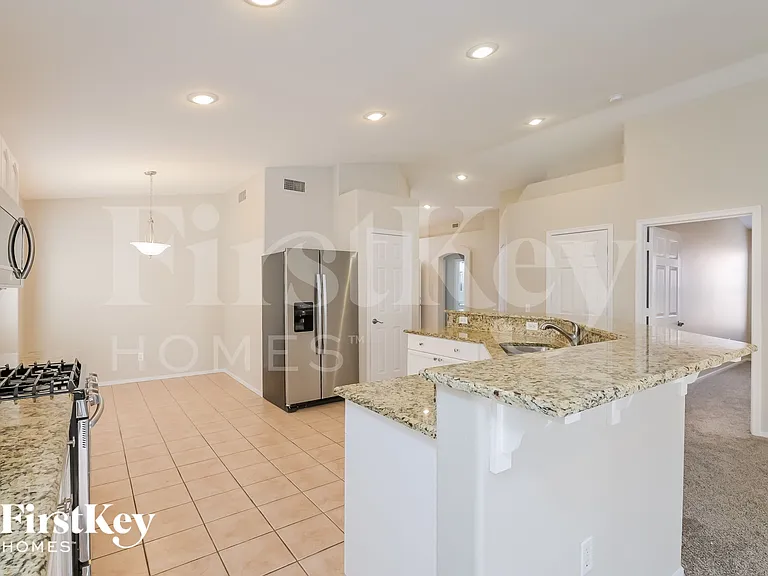 216 Nautical St — Photo 6