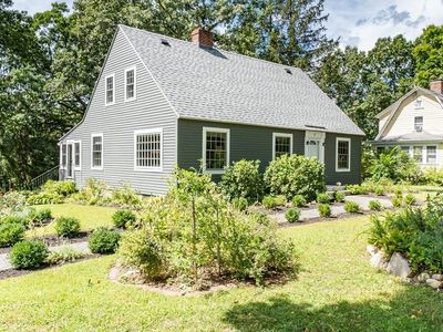 8 Lincoln St, Andover, MA, 01810