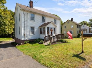 106 Old Farms Rd, Avon, CT 06001
