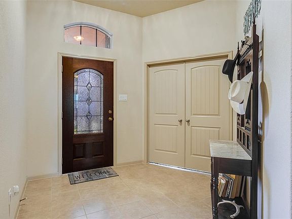 4th image of 6625 Fallen Breeze Ln
