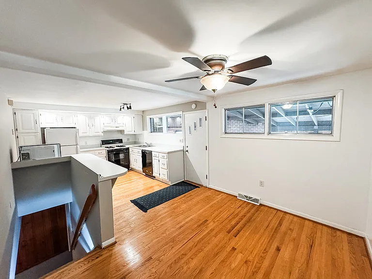 425 Marianna Dr — Photo 7