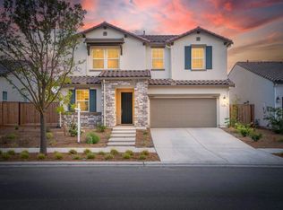 534 Laurel Crest Ave, Madera, CA 93636