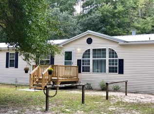 689 SE 43rd Ave, Trenton, FL 32693