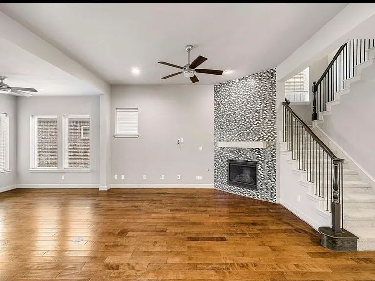 1113 Moonstone St — Photo 20
