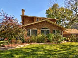 1348 Kensington Pl, Aurora, IL 60506