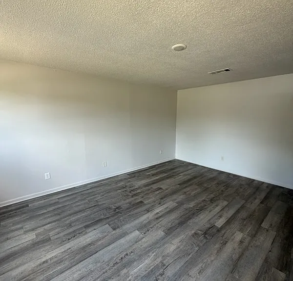 216 Horton Dr #B — Photo 1