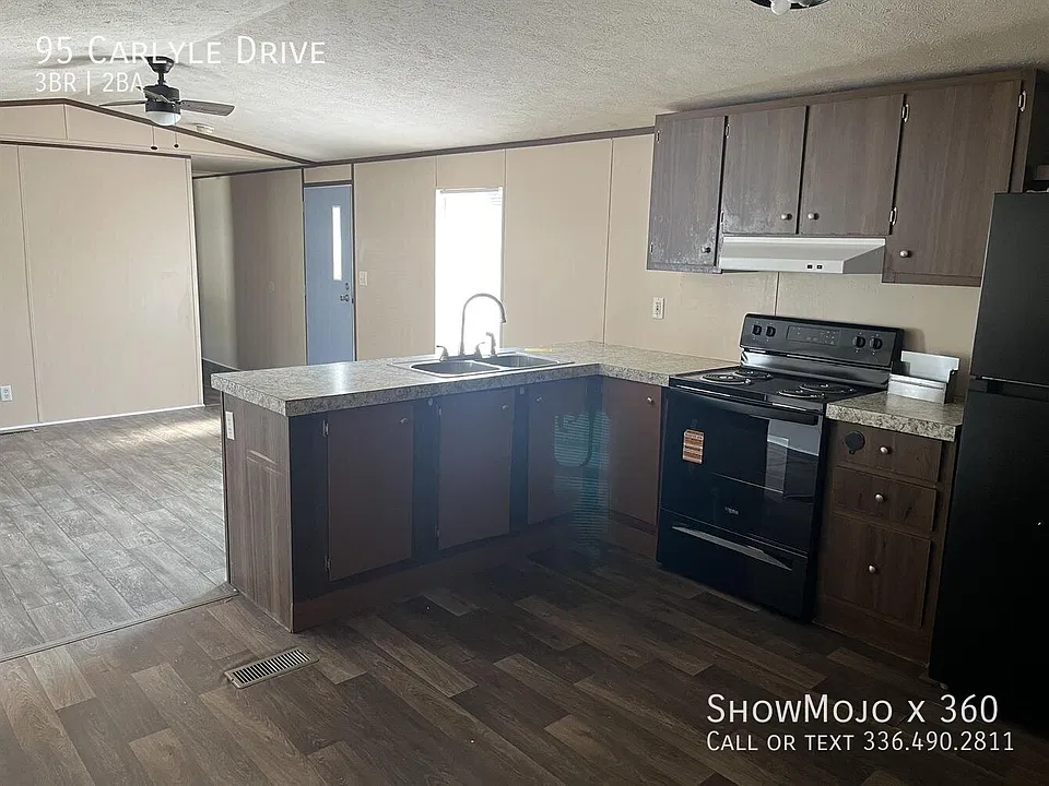 95 Carlyle Dr