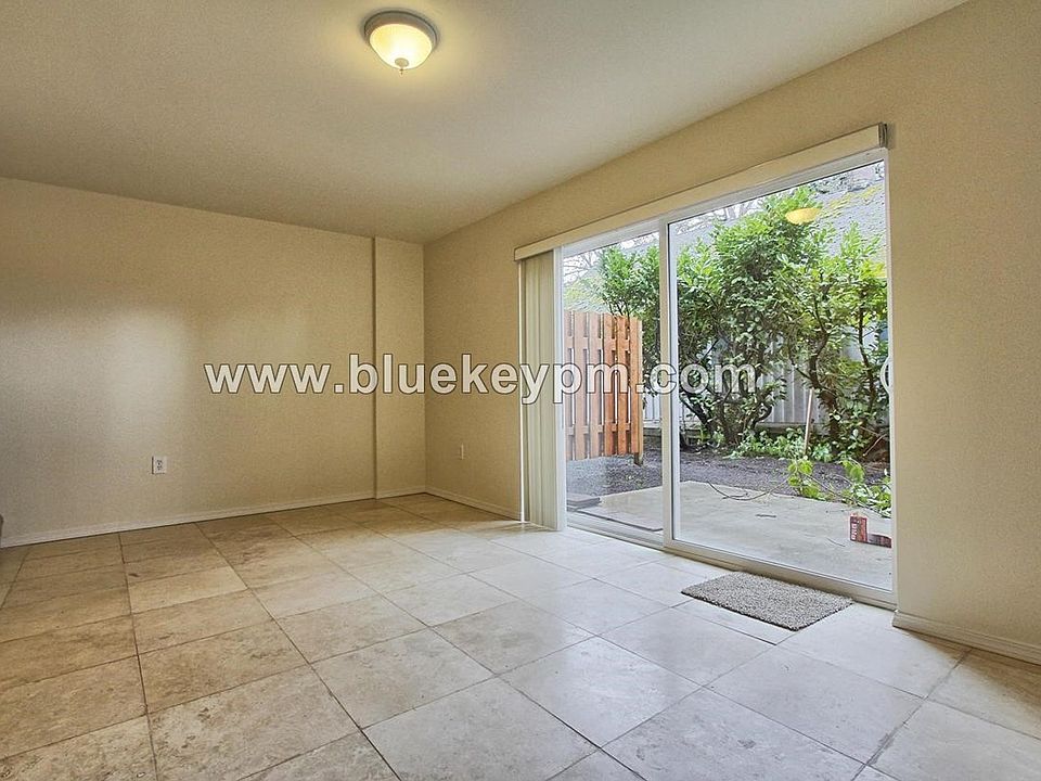 1st image of 2801 E 32nd St #2