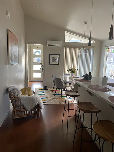 61085 SE Ruby Peak Ln Photo 1