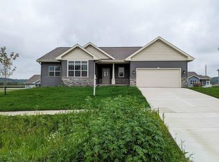 1415 Ridgetrail Dr, Cross Plains, WI 53528