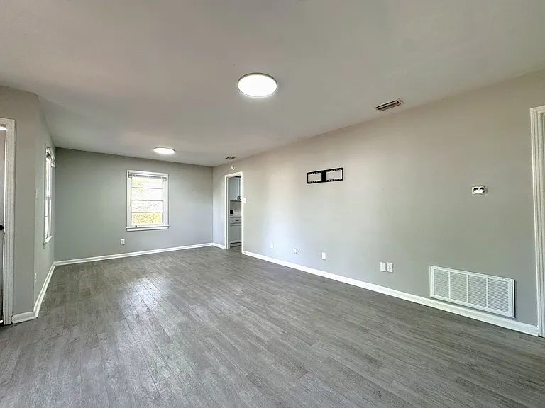 4657 Barbara Mitchell Dr — Photo 5