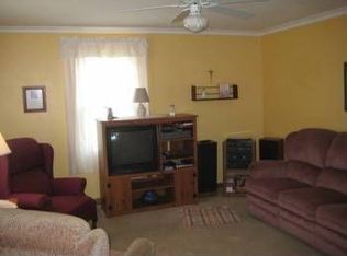46 Mercury Dr, Florissant, MO 63031