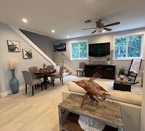 5th image of 143 N Hammock Rd