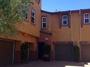 31132 Strawberry Tree Ln #11, Temecula, CA 92592